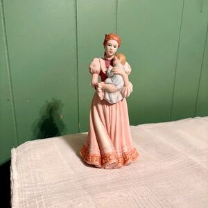Comforting Arms Victorian Women Porcelain Figurine Home Interiors 14014-99 Vtg